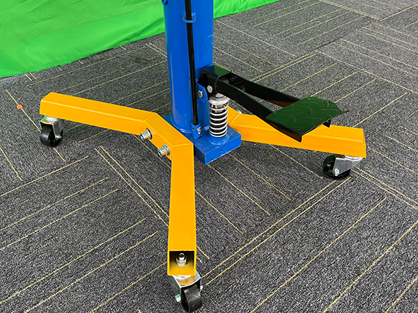 0.6ton transmission jack